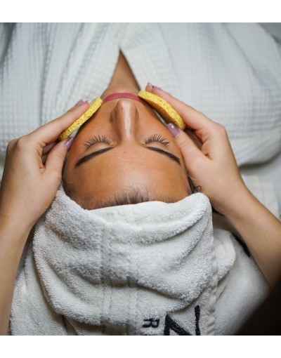 Почистване на лице с 2 вида италиантски препилинг